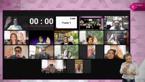 Pantalla con recuadros de las personas Consejeras Electorales y los representantes de partidos participando en la Sesión.