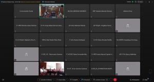 Personas en reunión virtual