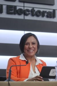 Norma Irene De La Cruz Magaña, Consejera Electoral en su participación en el evento.