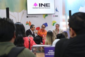 Conferencia Día 2 FIL 2025