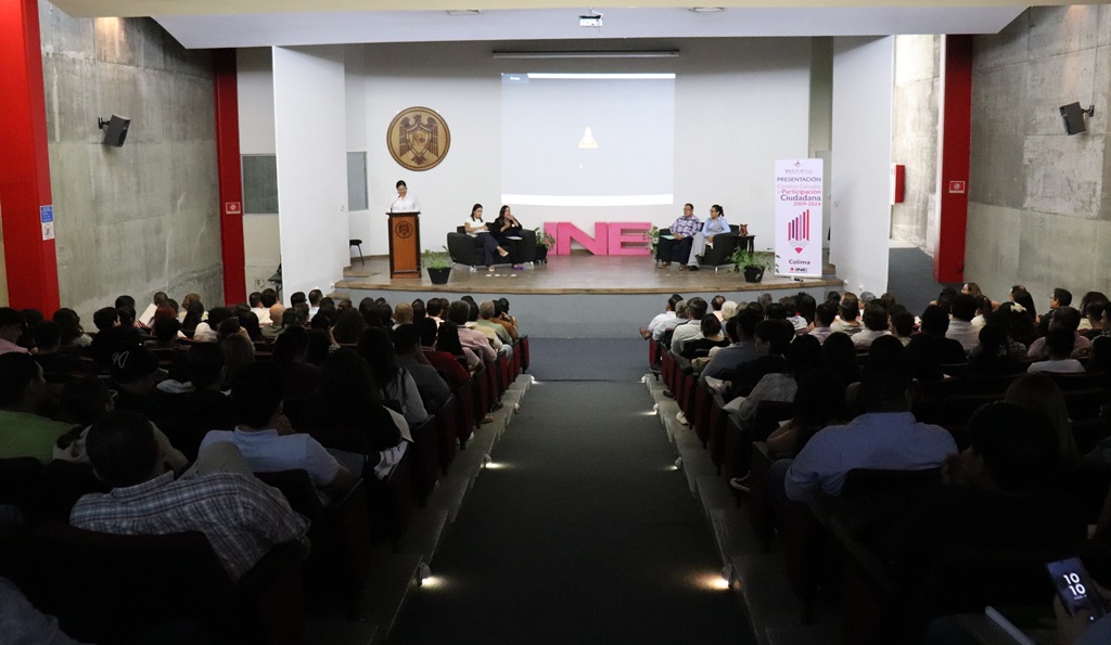 auditorio de la Universidad de Colima