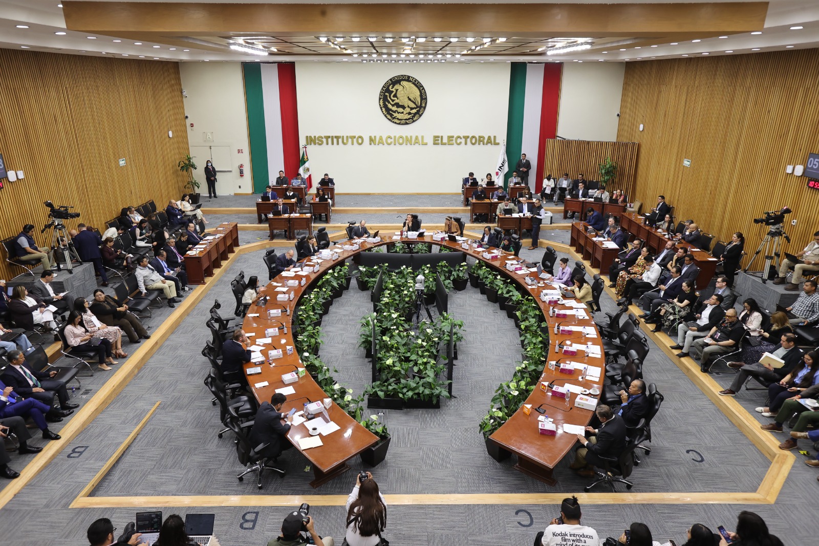 Sesión del Consejo General del INE