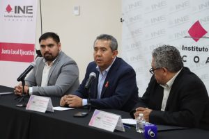 Jorge Montaño en la Junta Local del INE en Coahuila