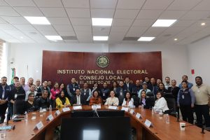 Rita Bell López en el Consejo Local de Durango