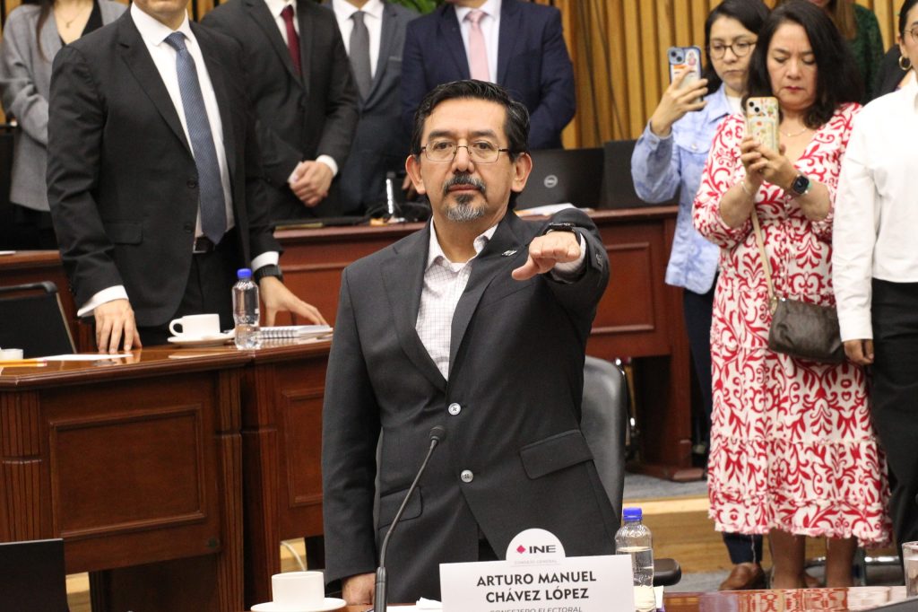 Arturo Chávez López, Consejero Electoral