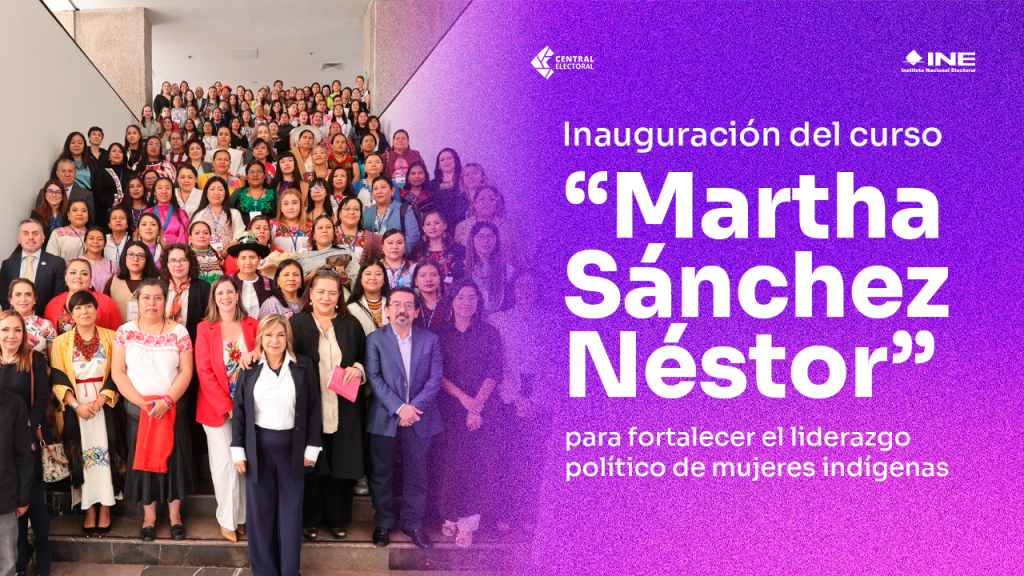 foto grupal de la inauguración Curso de Alto Nivel para Mujeres Indígenas