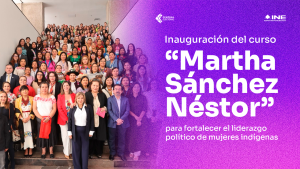 foto grupal de la inauguración Curso de Alto Nivel para Mujeres Indígenas