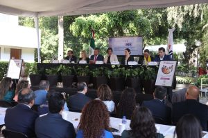 Vista de la mesa de consejerías del evento EmocionES INE
