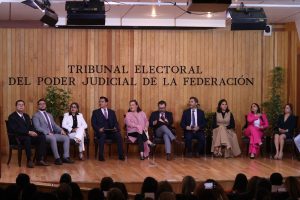 Panel principal en Firma de convenio de colaboración del INE con el TEPJFy Transparencia Electoral,