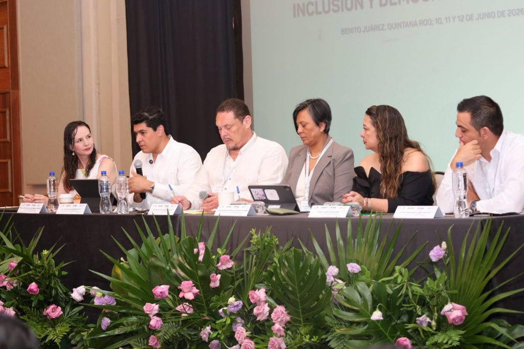 Panelistas del Encuentro Nacional de Inclusión y Democracia Sustantiva