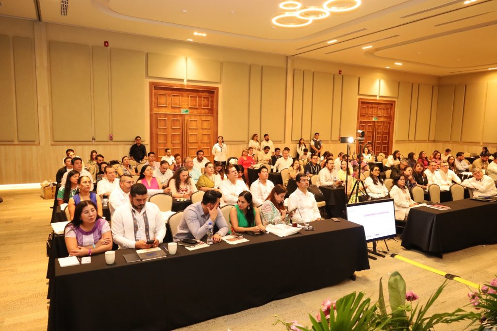 Participantes en el Encuentro Nacional de Inclusión y Democracia Sustantiva