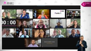 Pantalla con los recuadros de las personas Consejeras Electorales y los representantes de los partidos políticos.
