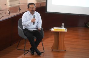 Consejero Electoral, Arturo Chávez