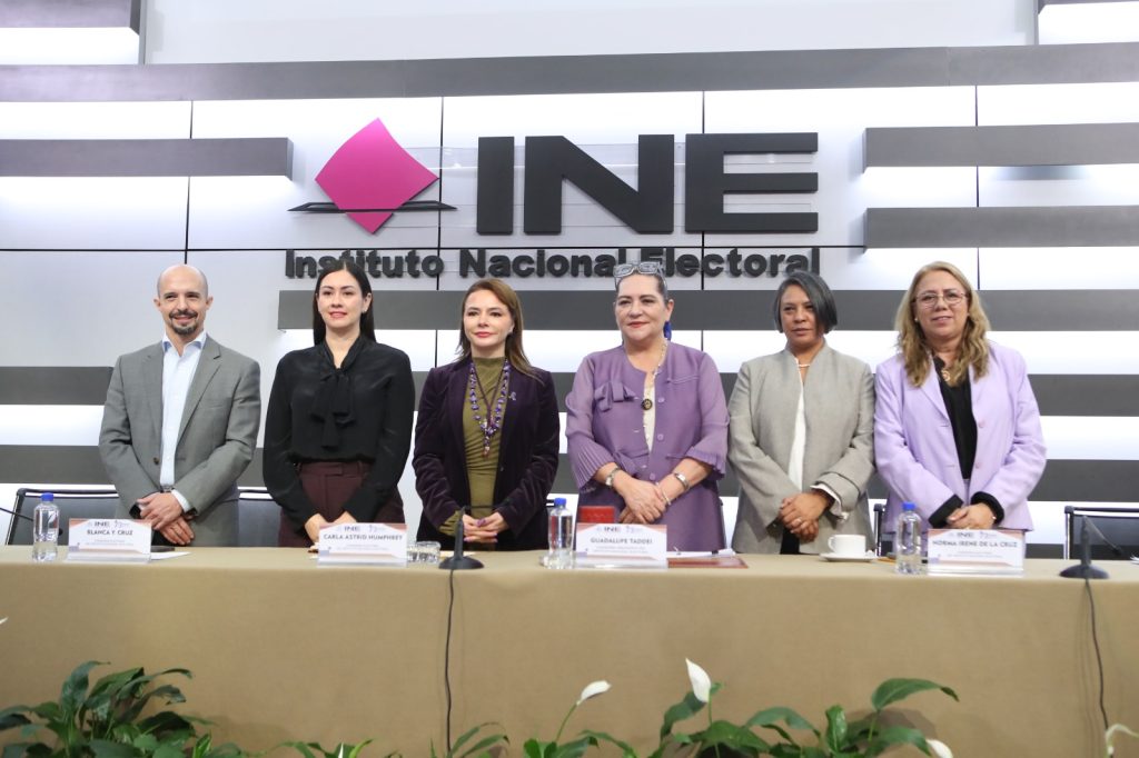 Consejerías en la inauguración del encuentro nacional. Derechos Políticos y Electorales de Mujeres y la Democracia Paritaria