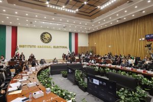 Pleno del Consejo General del INE en Sesión