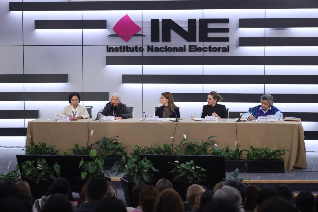 Mesa 1, Encuentro Nacional. Derechos Políticos y Electorales de Mujeres y la Democracia Paritaria